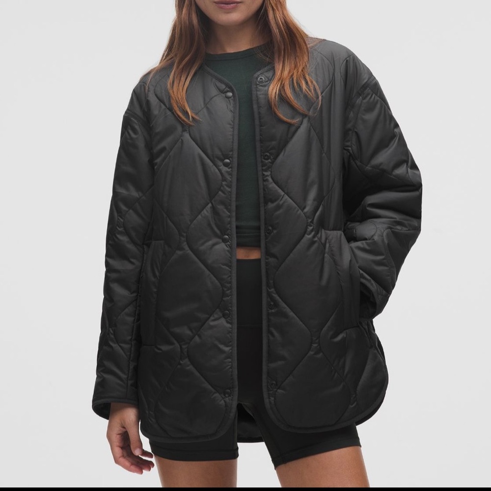 LULULEMON INSULATED OVERSIZED LINER